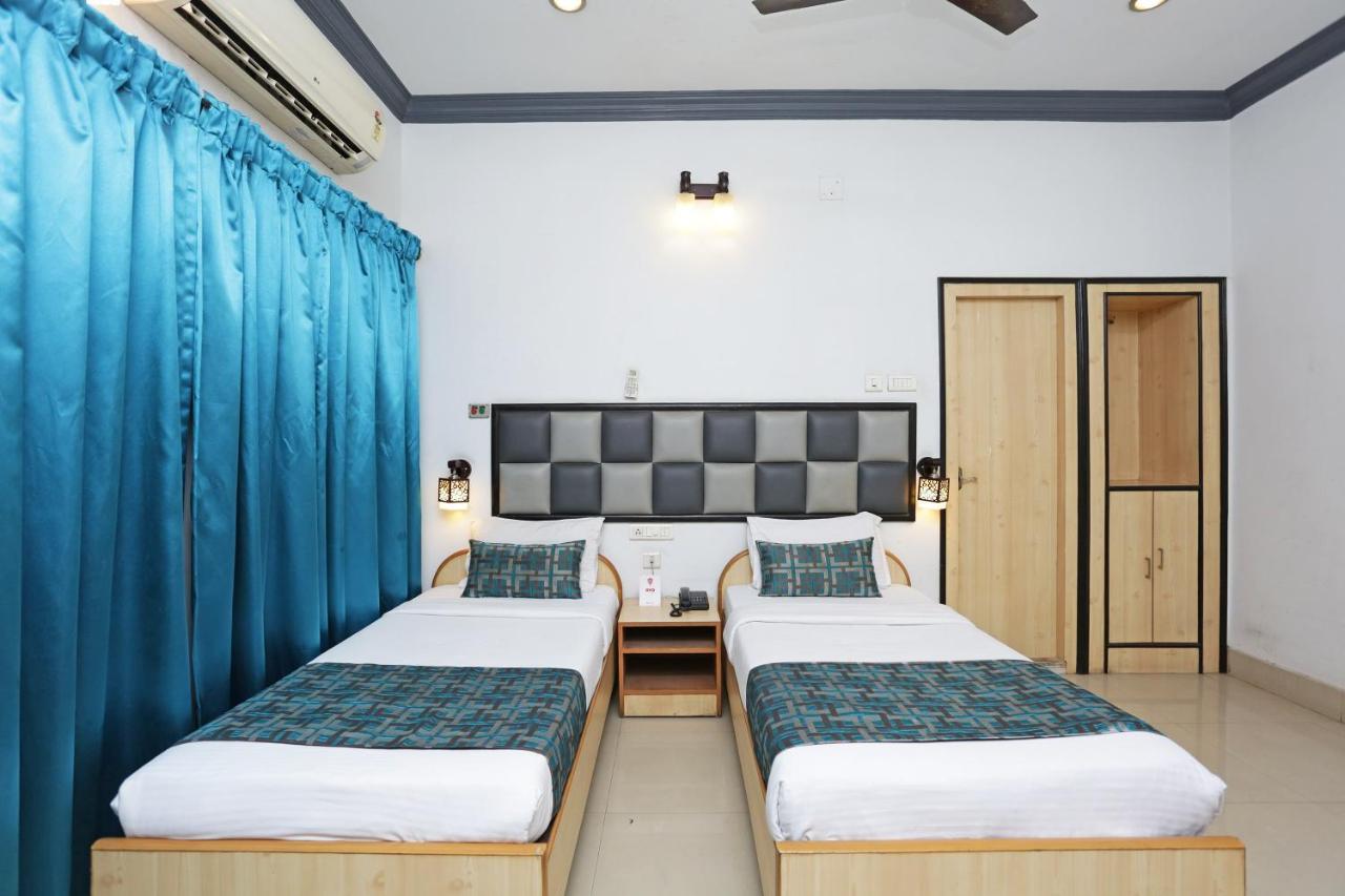 Homely Raj Calcutta Extérieur photo