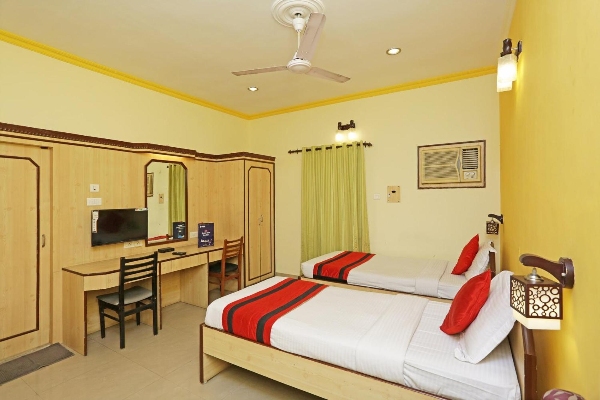 Homely Raj Calcutta Extérieur photo